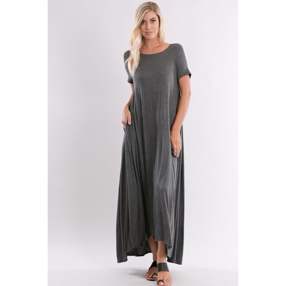 Black Short Sleeve Maxi Dress - Picture 2 of 3